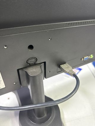 Monitor Evromedia 27 led HD Negro