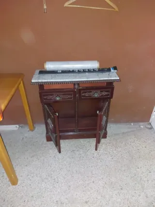 Mueble Taquillón Madera y Mármol