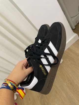 Adidas Spezial

