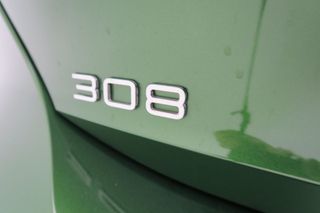 Peugeot 308 5P GT Hybrid 225 eEAT8