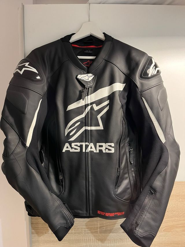 Chaqueta Alpinestars GP Plus V4 Negra
