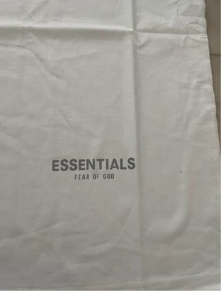 Camiseta manga corta ESSENTIALS Blanca