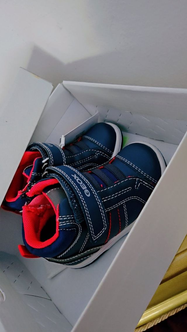 Zapatos Geox Niños Azul Marino y Rojo 21