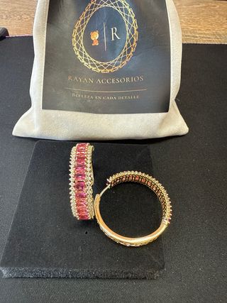 pendientes Laminados 14k con Piedras Rosas