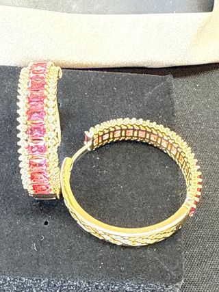pendientes Laminados 14k con Piedras Rosas