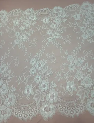 3 Mantillas Encaje Blanco