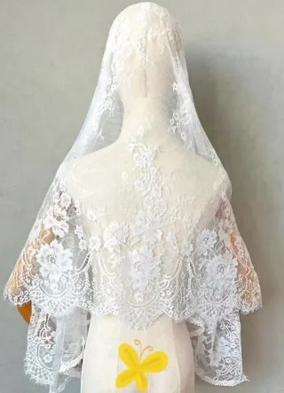 3 Mantillas Encaje Blanco