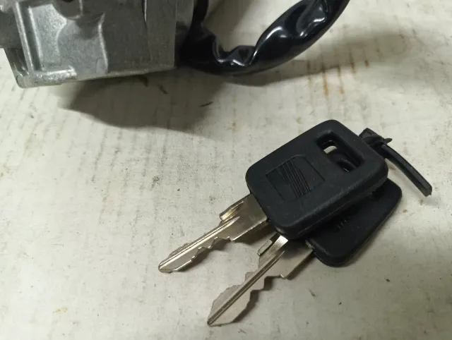 Clausor Seat 124, 127, 1200 Sport Bocanegra, etc.