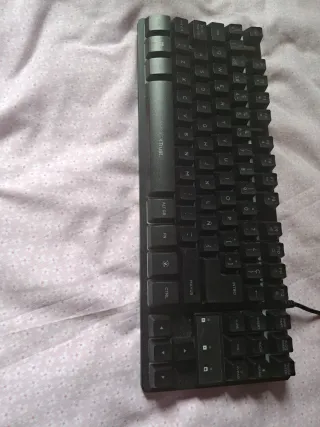 Teclado Trust Negro⌨️