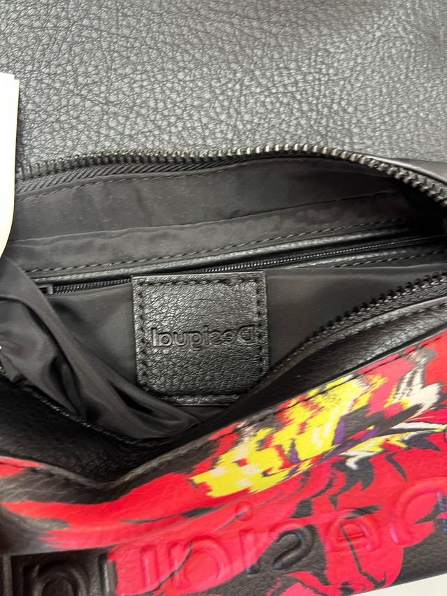 Bolso Desigual floral negro multicolor