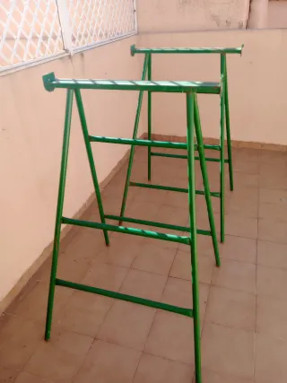 Caballetes de hierro (2 unidades) de 70cm×1'20cm