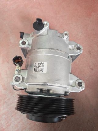 Compresor de aire acondicionado para coche