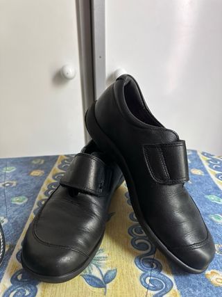 Zapatos niño blancos velcro