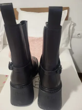 Botas ASH