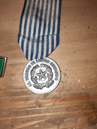 Distintivi Militari Esercito Vintage