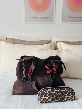 Bolso marrón efecto piel cocodrilo
