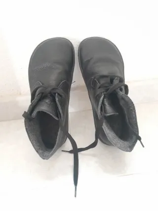 Botas piel tipo barefoot negras