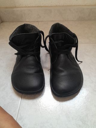 Botas piel tipo barefoot negras