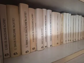 Collezione di 21 libri/Collezione di fantascienza