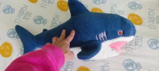 Peluche Tiburón Azul 50cm