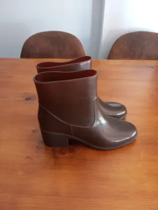 Botas agua Bimba y Lola Talla M Marrón