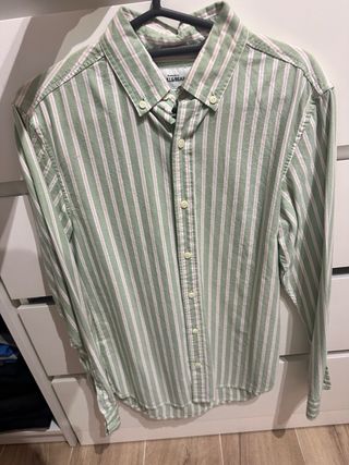 Camisa Pull&Bear Rayas Verde y Blanca