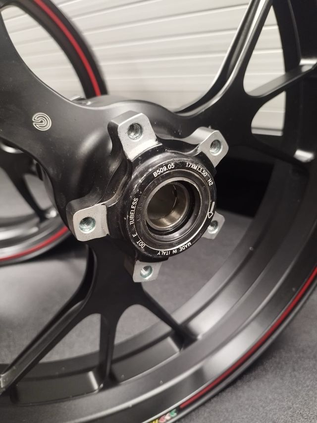 Cerchi Marchesini Forgiati Ducati Panigale V4S