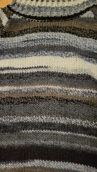 Maglione collo alto righe