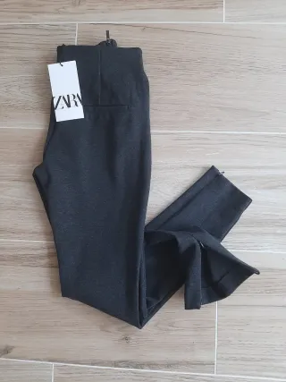 Pantalón Gris Talla S. NUEVO. Zara Trafaluc 