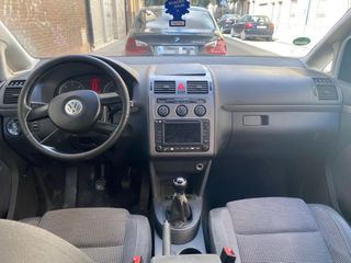 Volkswagen Touran 2005