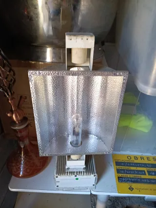 Foco LED 630w / 315w
