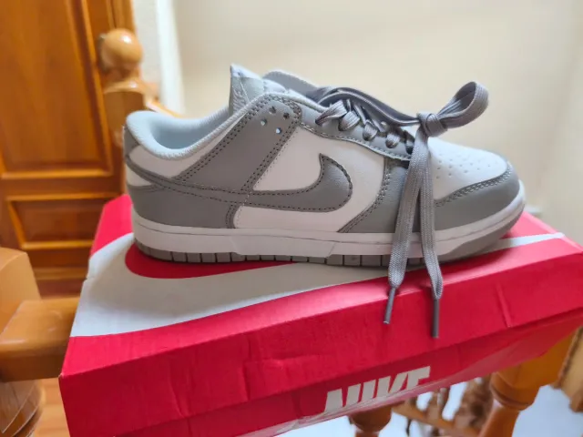 Zapatillas Nike Dunk Low Gris Blanco
