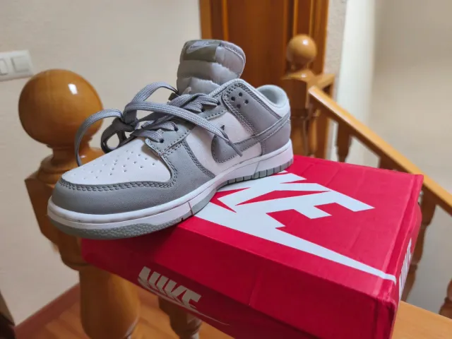 Zapatillas Nike Dunk Low Gris Blanco