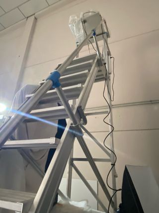 Escalera móvil industrial