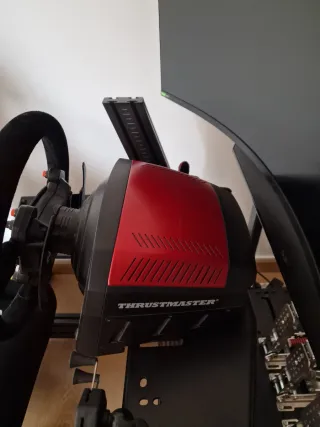 Archetto Thrustmaster TS-XW + SPARCO R383
