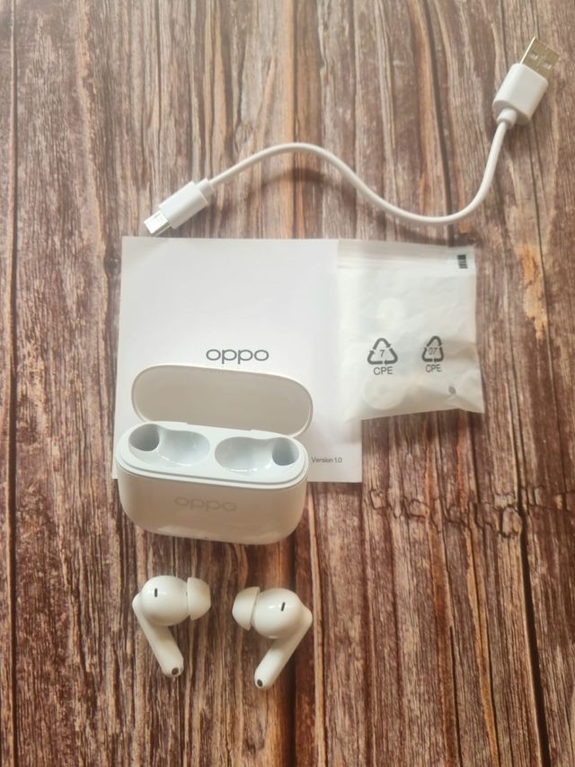 Oppo Auriculares Blancos Inalámbricos