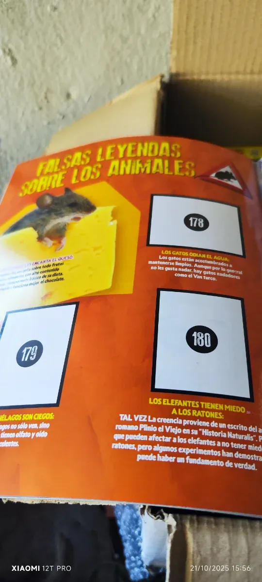 Álbum Naturaleza Salvaje 7000 CROMOS Y  20 ALBUMES