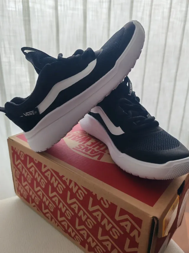 Zapatillas Vans niño negras N°29