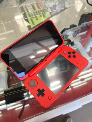 Nintendo new 2DS XL Edición Pokeball