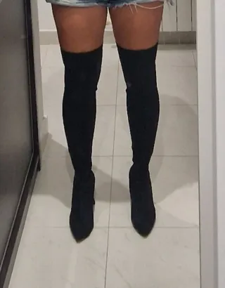 Stivali alti neri da donna