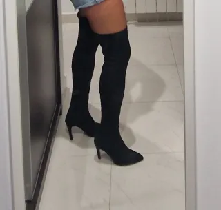 Stivali alti neri da donna