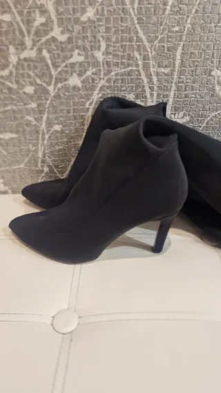 Stivali alti neri da donna