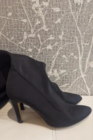 Stivali alti neri da donna