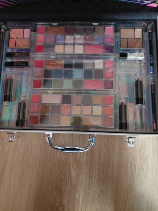 Maletín de maquillaje profesional