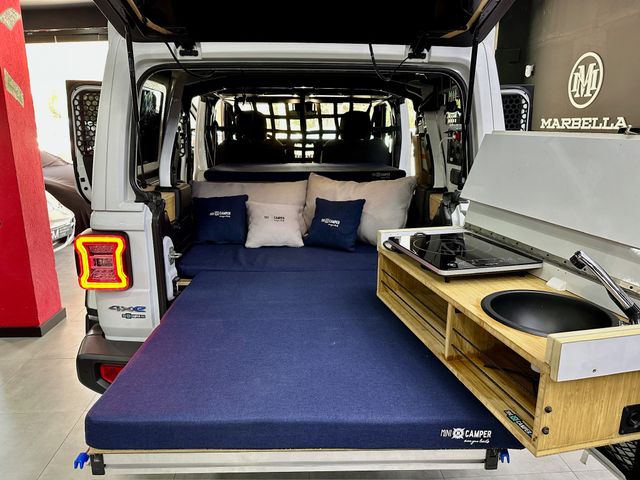 Jeep WRANGLER 4XE miniCamper 381cv