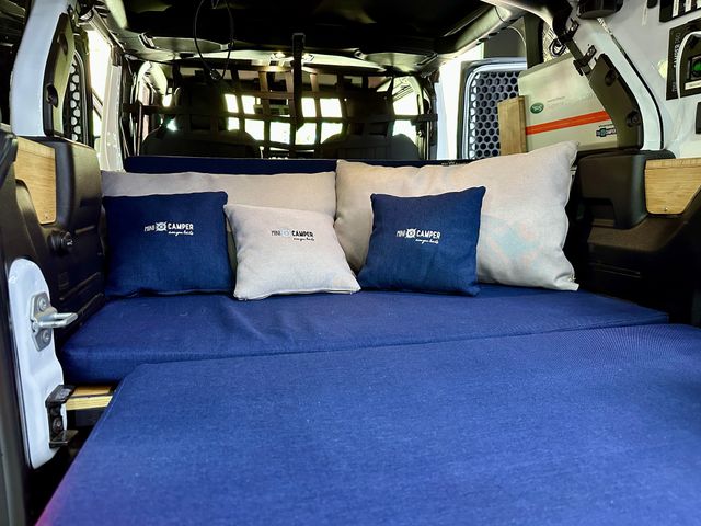 Jeep WRANGLER 4XE miniCamper 381cv