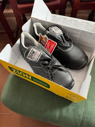 Botas de seguridad ZION negras