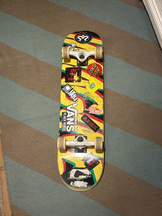 Skate con pegatinas