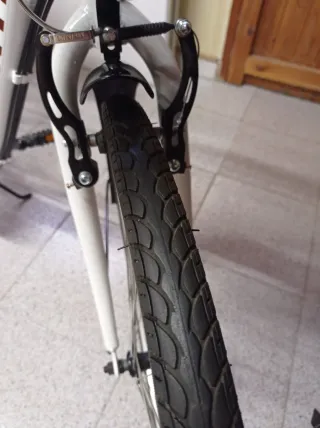 Bicicleta City Classic 26 Blanca