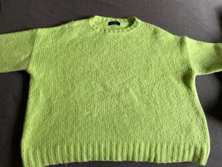 Jersey Bershka verde 